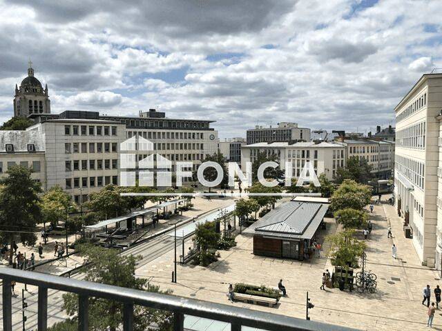 Appartement 3 pièces 66 m² · à Orléans · 65,7 m² · 643 €/mois