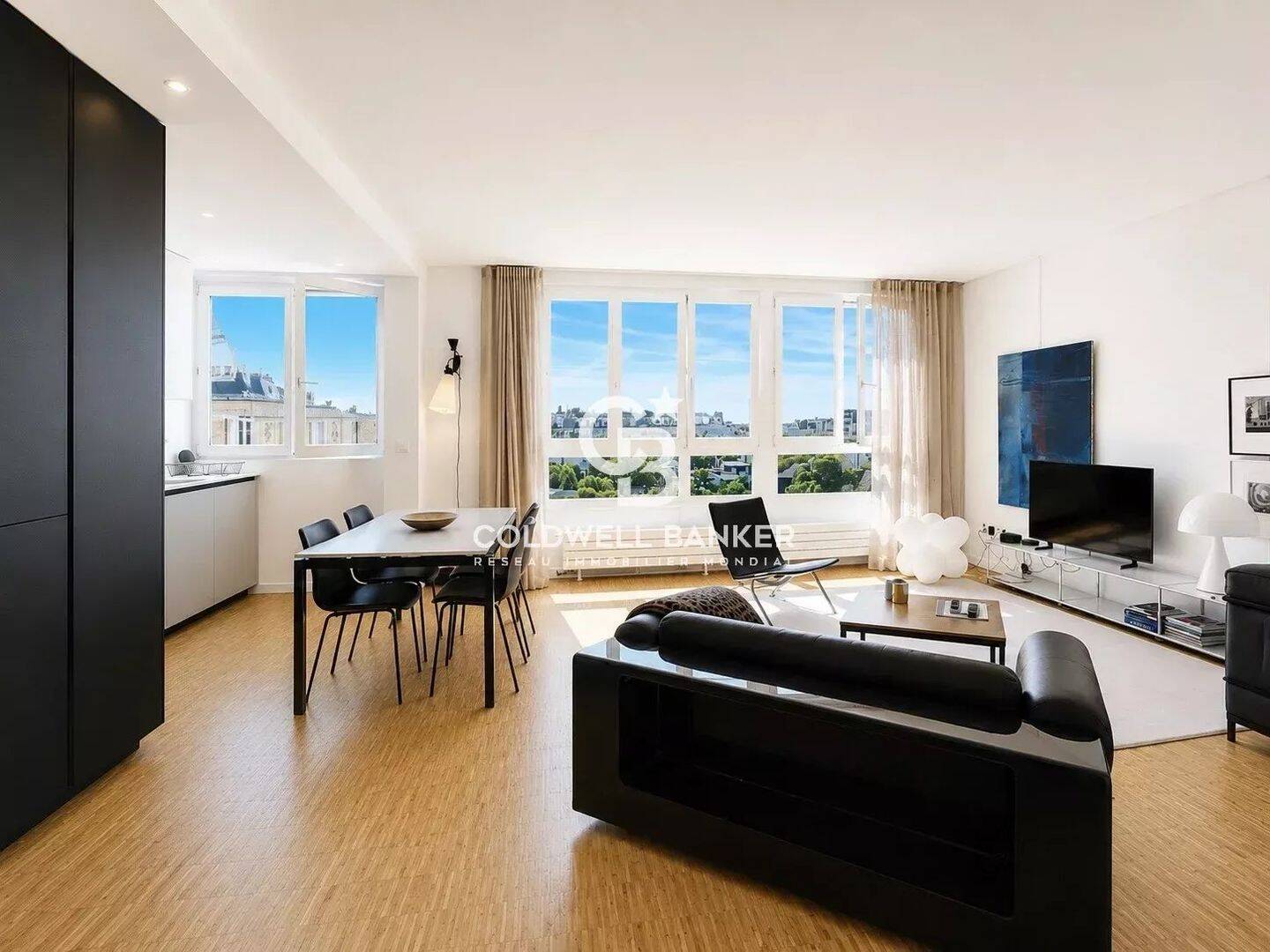 Appartement 3 pièces 78 m² · à Paris 16ème Arrondissement · 77,7 m² · 870 000 €