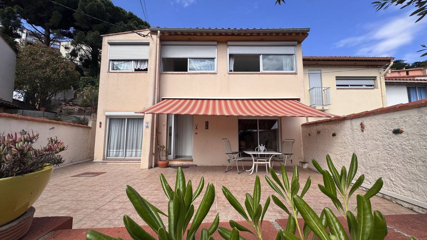 Maison 6 pièces 141 m² · à Port-Vendres · 141 m² · 354 000 €