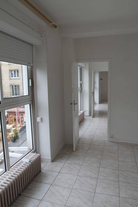 Appartement 5 pièces 130 m² · à Amiens · 130 m² · 1 450 €
