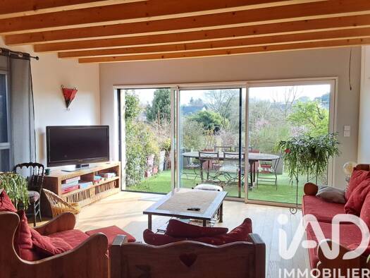 Maison de ville à vendre 275 000 € 5 pièces 4 chambres 126 m² 542 m² de terrain Candé 49440