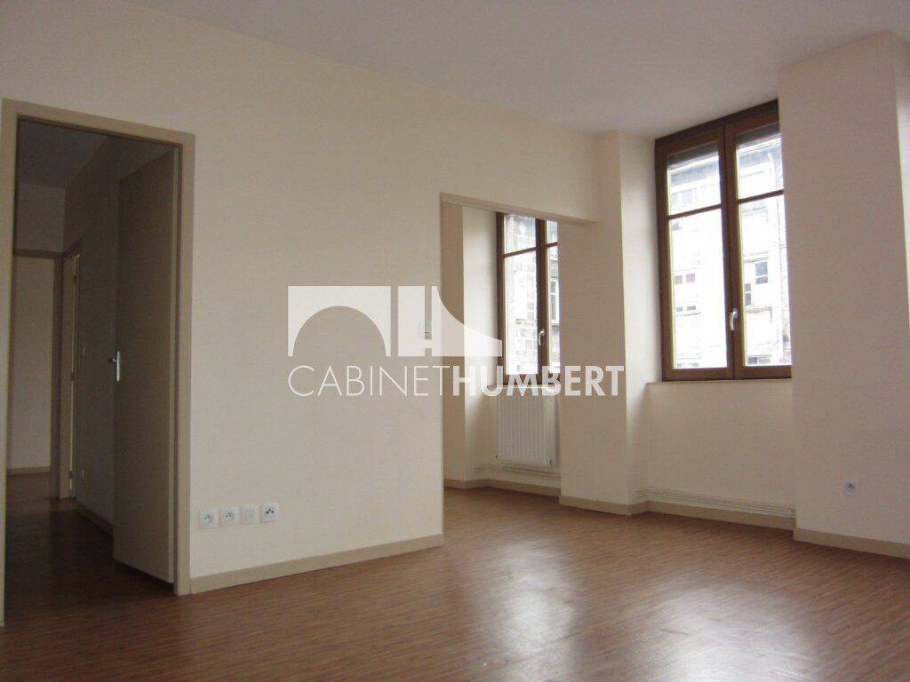 Appartement 3 pièces 53 m² · à Saint-Étienne · 53 m² · 515 €