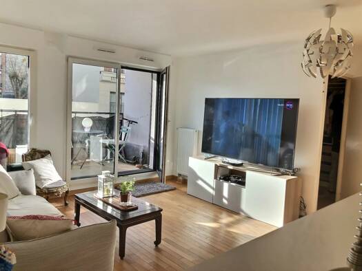 Appartement à vendre 589 900 € 4 pièces 3 chambres 83,6 m² 6 étages Centre-Voltaire Asnières-sur-Seine 92600