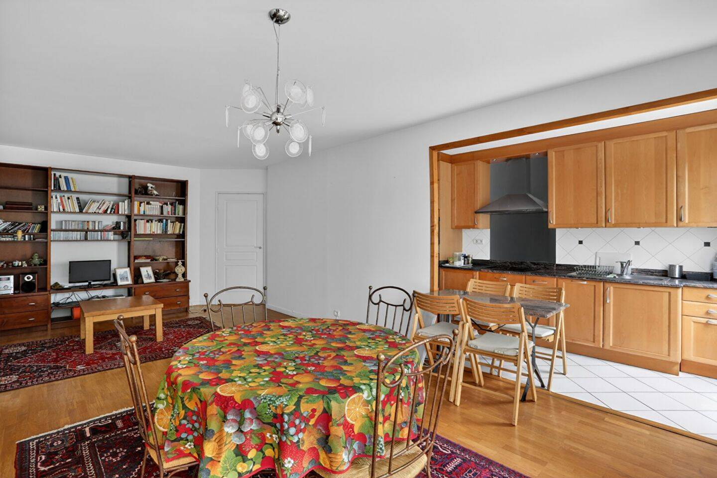 Appartement 3 pièces 75 m² · à Paris 11ème Arrondissement · 75,3 m² · 855 000 €