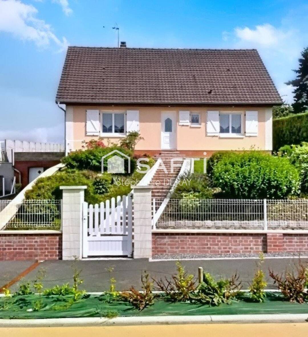 Maison 5 pièces 102 m² · à Beaucamps-le-Vieux · 102 m² · 221 000 €