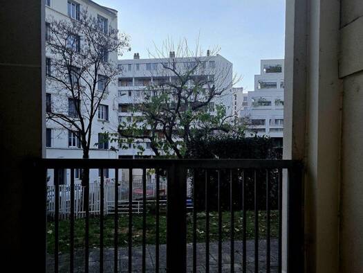 Local commercial à vendre 500 000 € 167 m² de surface de vente Saint Louis Lyon 7ème arrondissement 69007