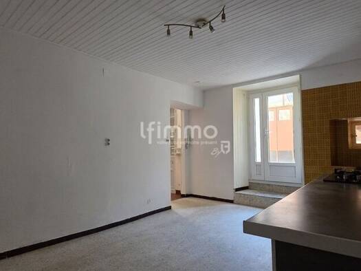 Immeuble à vendre 177 000 € 150 m² Espéraza 11260