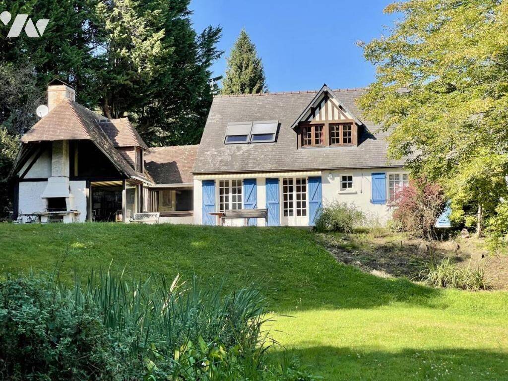 Maison 8 pièces 175 m² · à Saint-Désir · 175 m² · 399 000 €