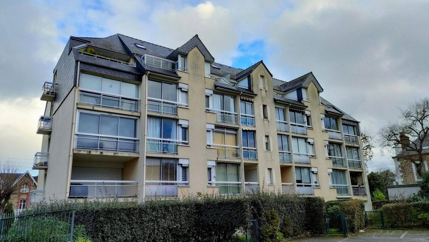 Appartement 1 pièce 29 m² · à Dinard · 28,8 m² · 199 975 €