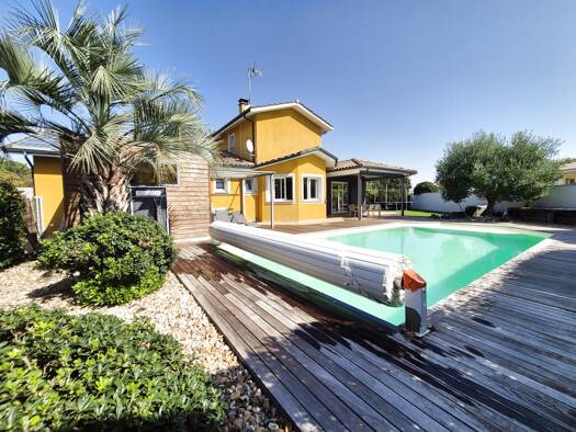 Maison à vendre 599 000 € 6 pièces 5 chambres 140 m² 1 009 m² de terrain Audenge 33980