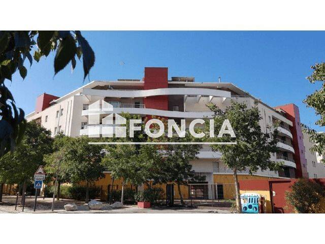 Appartement 3 pièces 85 m² · à La Seyne-sur-Mer · 84,8 m² · 1 042 €