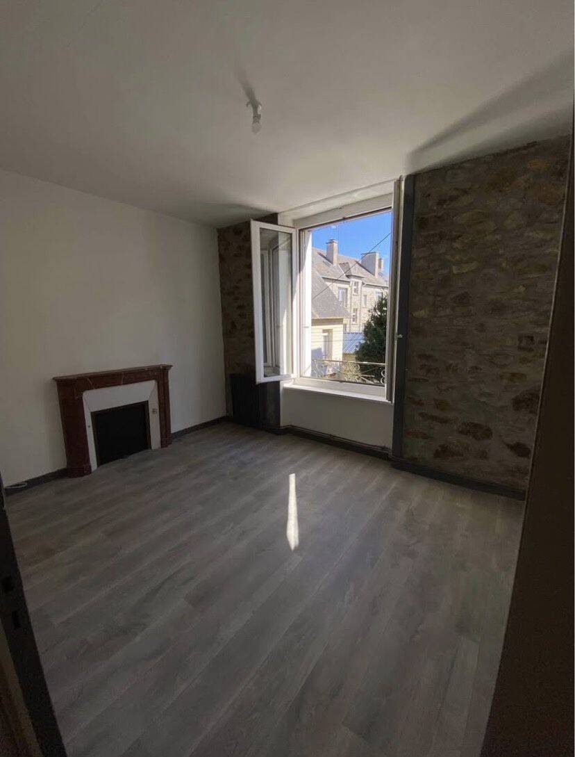 Appartement 4 pièces 88 m² · à Fougères · 88,2 m² · 147 300 €