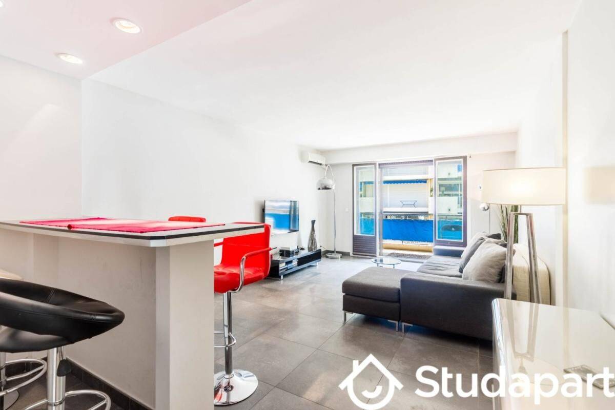 Appartement 3 pièces 75 m² · à Antibes · 75 m² · 1 250 €