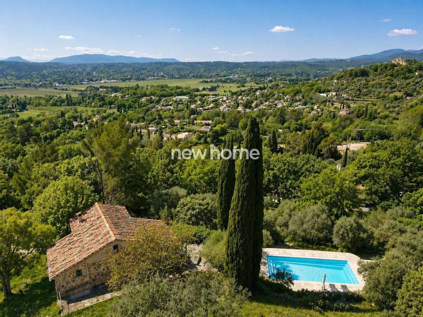 Maison 4 pièces 110 m² · à Tourrettes · 110 m² · 650 000 €