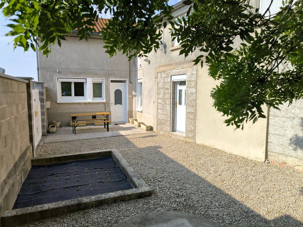 Maison 6 pièces 148 m² · à Thibie · 148 m² · 198 500 €