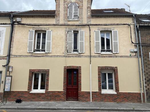 Immeuble à vendre 387 000 € 184 m² Briand Leclerc Sens 89100