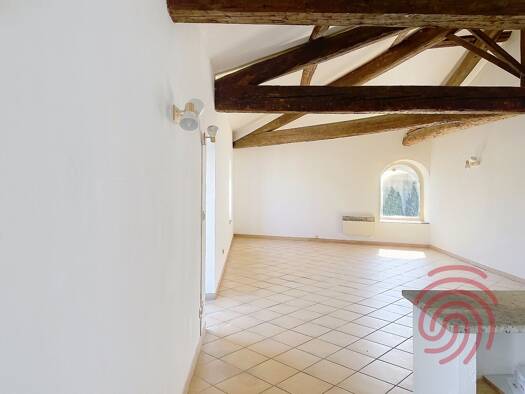 Appartement à louer 550 € 2 pièces 1 chambre 70 m² 2ème étage Rive Gauche Bédarieux 34600