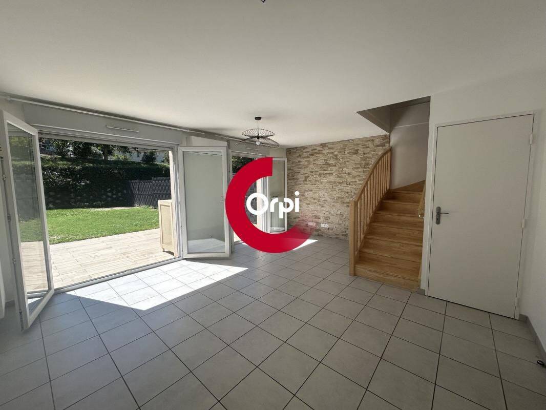 Maison 4 pièces 85 m² · à Pont-Évêque · 85,4 m² · 1 150 €/mois