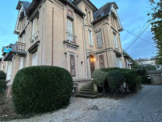 Appartement à vendre 133 000 € 1 pièce 36 m² Étage 1/2 Gare-Jouvenet Rouen 76000