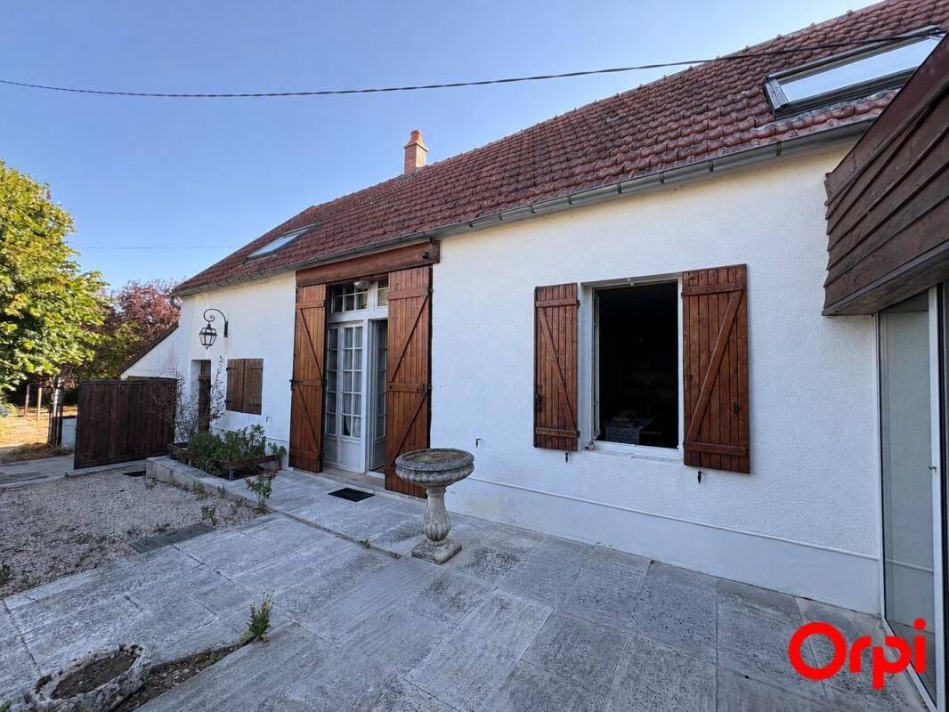 Maison 3 pièces 97 m² · à Neuilly-en-Dun · 97 m² · 93 000 €