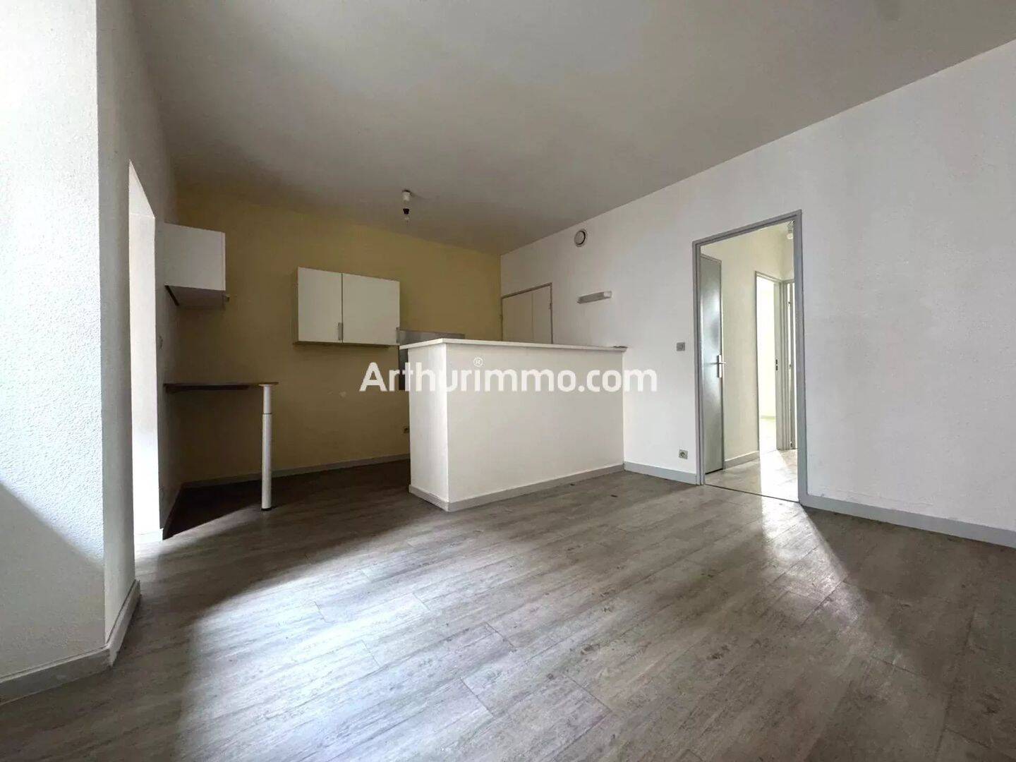 Appartement 3 pièces 57 m² · à Lons-le-Saunier · 56,5 m² · 525 €/mois