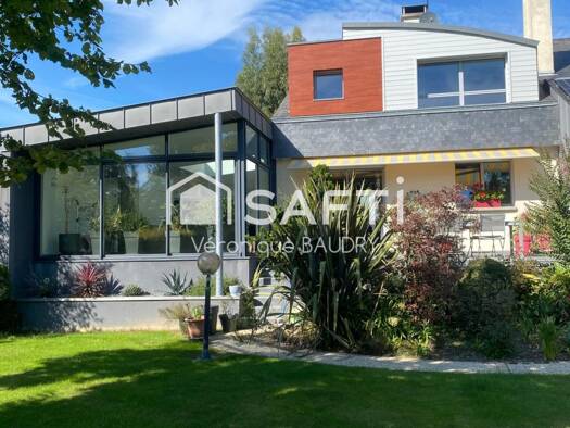 Maison à vendre 410 000 € 6 pièces 5 chambres 200 m² 3 841 m² de terrain Domagné 35113