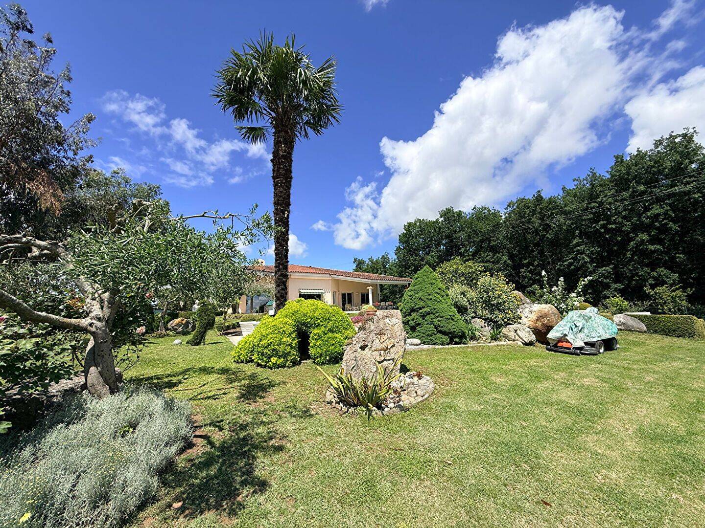 Maison 7 pièces 220 m² · à Plaisance-du-Touch · 220 m² · 1 050 000 €