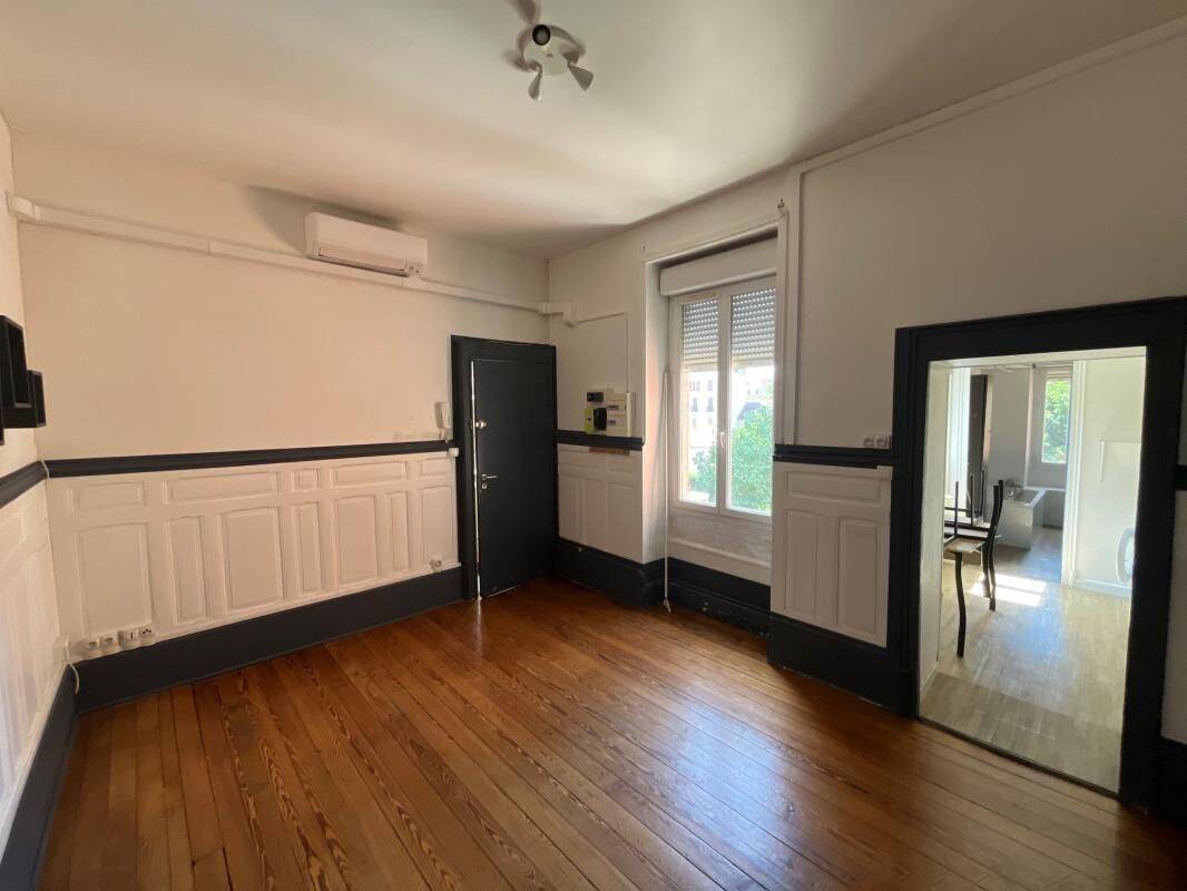 Appartement 2 pièces 44 m² · à Dijon · 44 m² · 705 €