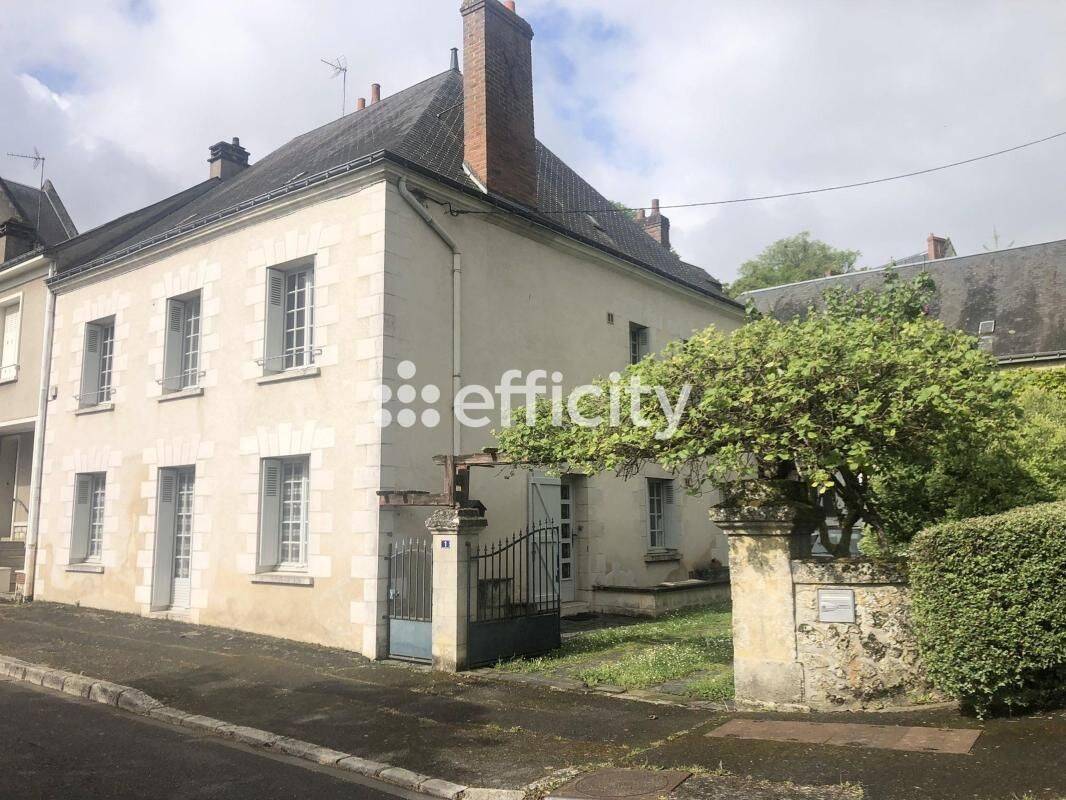 Maison 8 pièces 200 m² · à Beaumont-Louestault · 200 m² · 234 900 €
