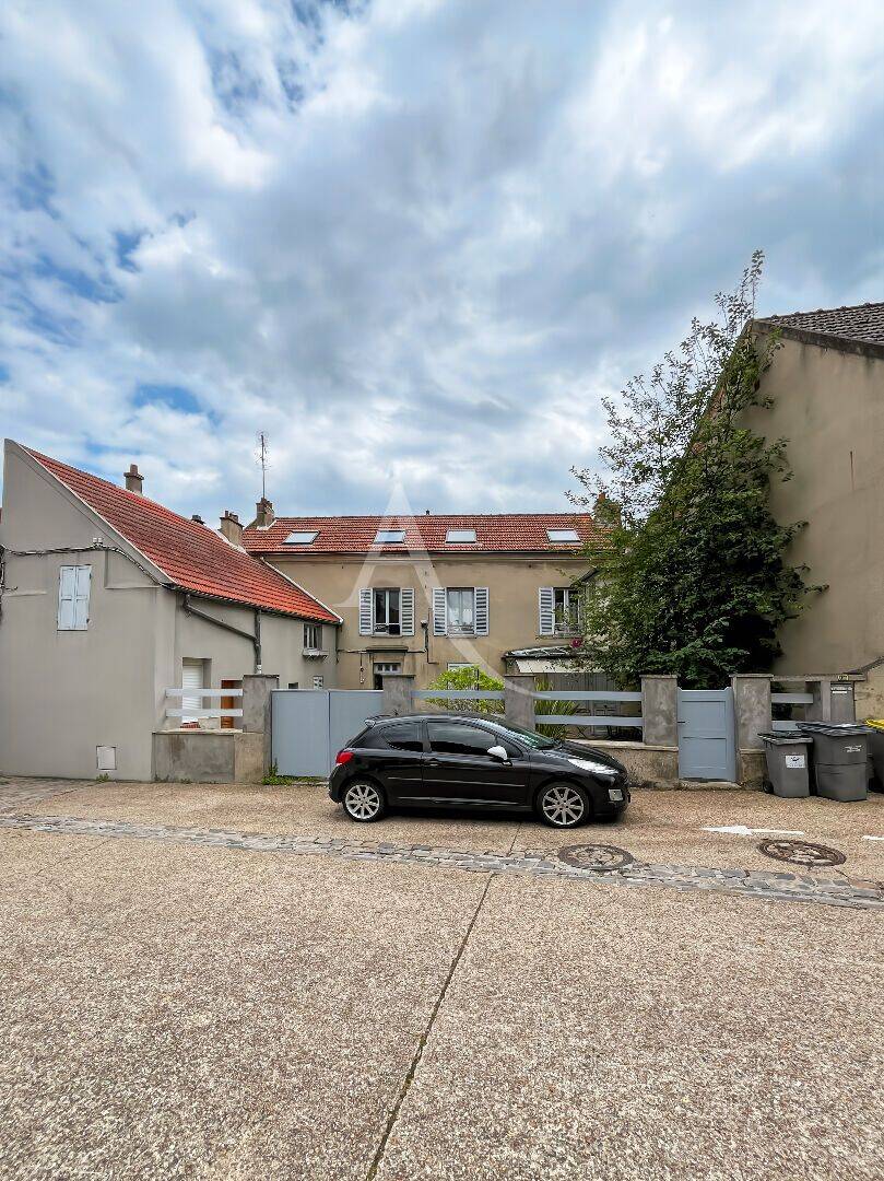 Appartement 2 pièces 41 m² · à Carrières-sous-Poissy · 41 m² · 830 €