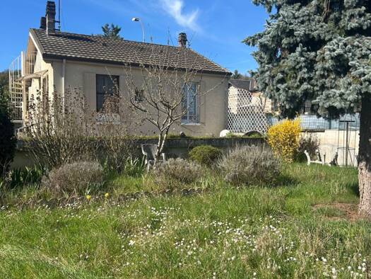 Maison à vendre 66 000 € 2 pièces 1 chambre 51 m² 300 m² de terrain Saint-Julien-du-Sault 89330