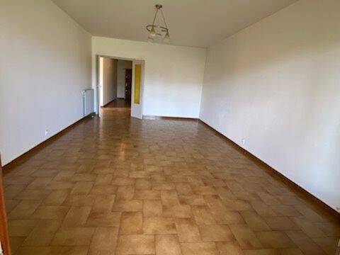 Appartement 4 pièces 94 m² · à Ajaccio · 93,9 m² · 1 100 €