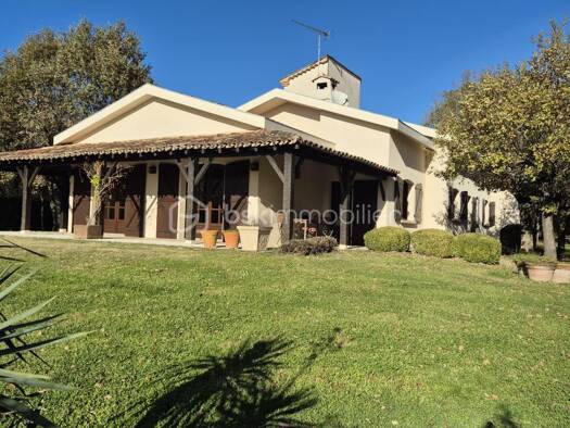 Maison de plain-pied à vendre 395 000 € 6 pièces 4 chambres 183 m² Monestiés 81640