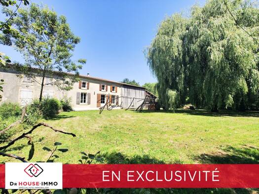 Maison à vendre 189 000 € 4 pièces 3 chambres 157,1 m² 3 925 m² de terrain Le Mazeau 85420