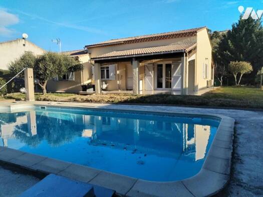 Maison de plain-pied à vendre 319 000 € 4 pièces 3 chambres 1 000 m² de terrain Cornillon 30630