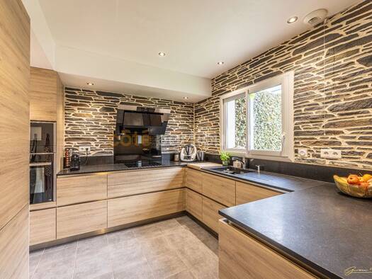 Maison à vendre 370 800 € 5 pièces 3 chambres 104 m² 400 m² de terrain La Ville-ès-Nonais 35430