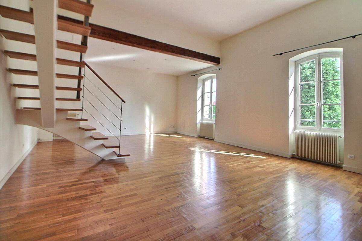 Maison 6 pièces 140 m² · à Roanne · 140 m² · 225 000 €