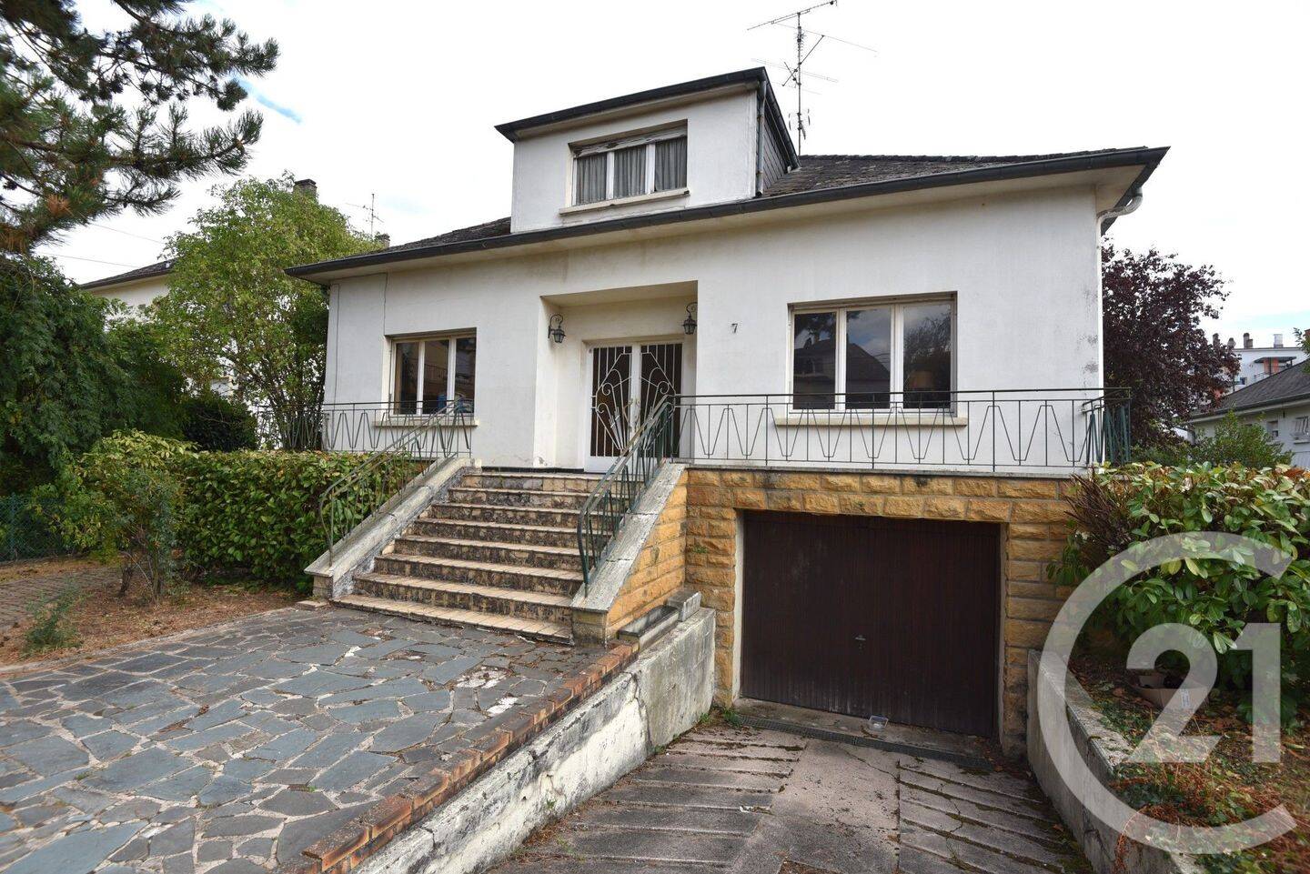 Maison 7 pièces 160 m² · à Thionville · 160 m² · 328 600 €