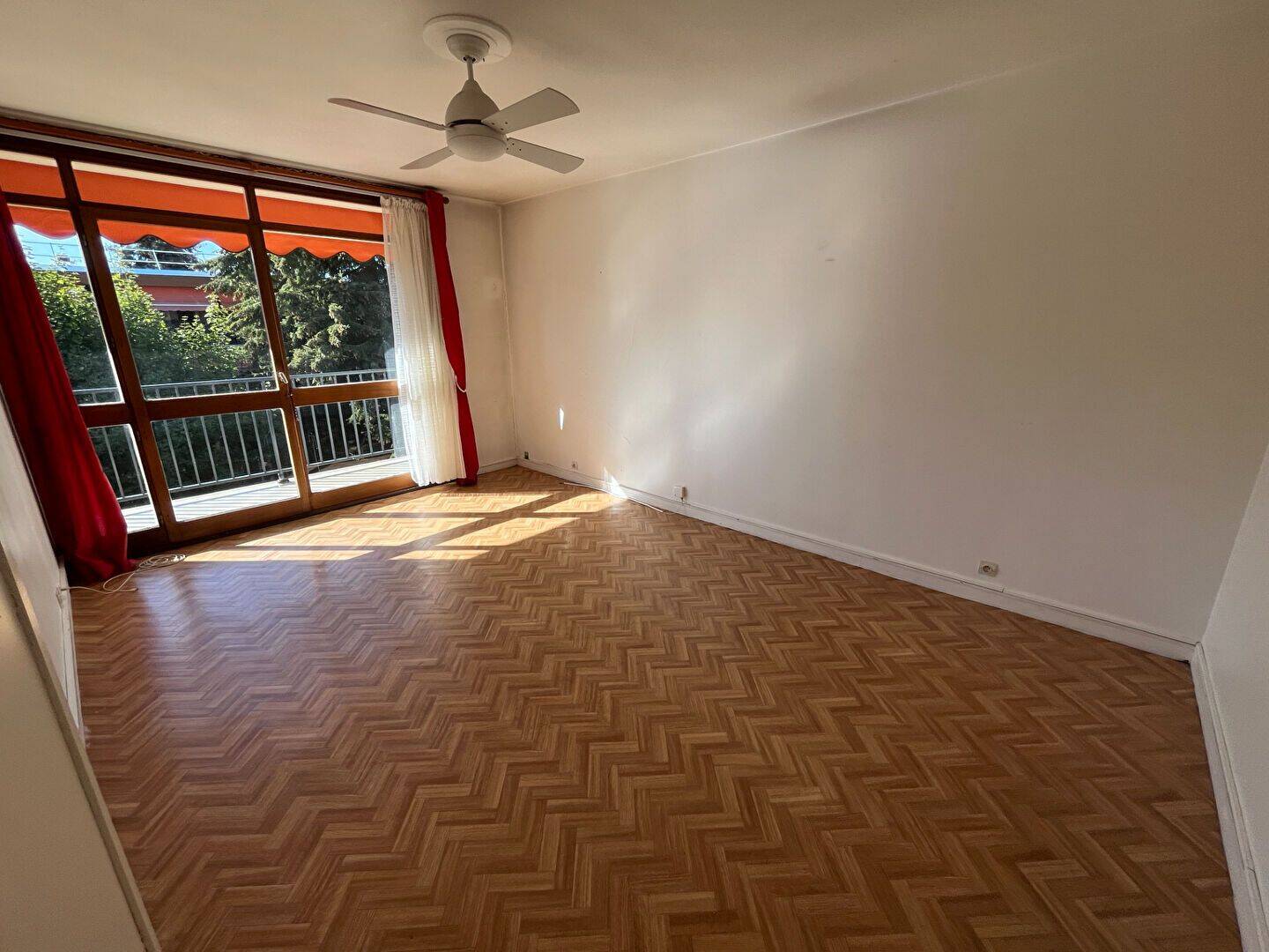 Appartement 4 pièces 79 m² · à Vélizy-Villacoublay · 79 m² · 285 000 €