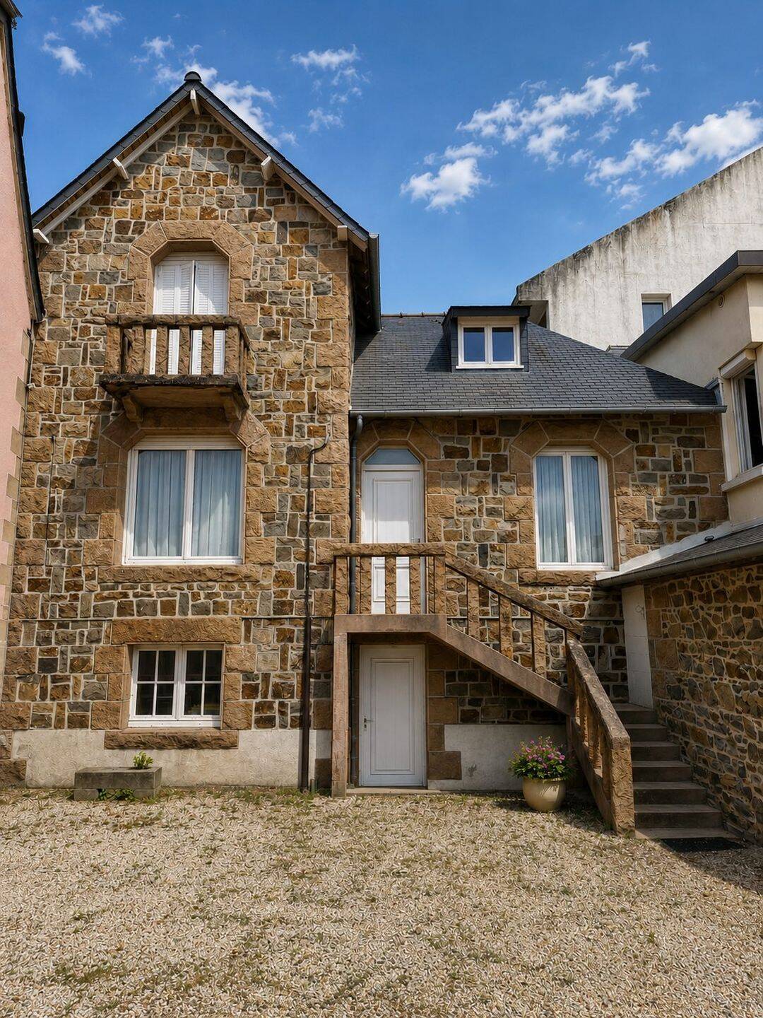 Maison 5 pièces 77 m² · à Perros-Guirec · 77 m² · 399 000 €