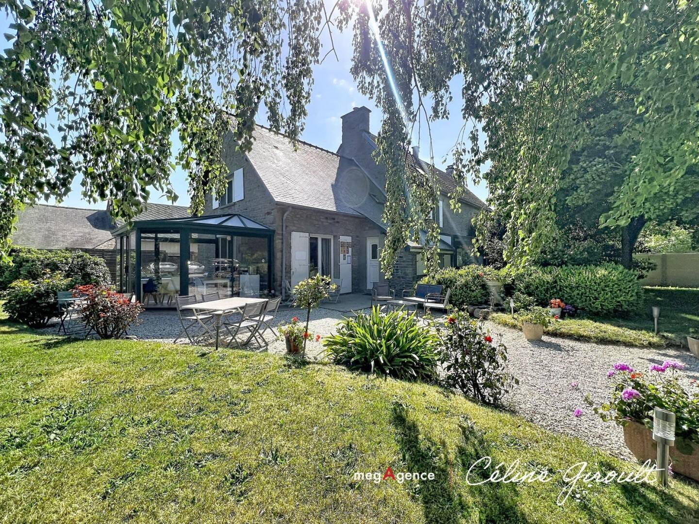 Maison 8 pièces 165 m² · à Céaux · 165 m² · 349 000 €