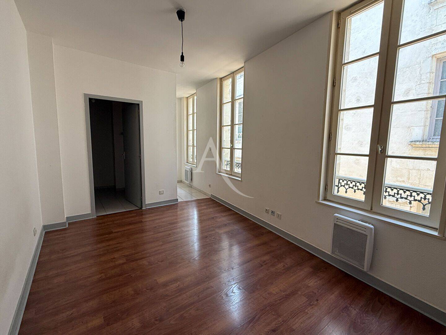 Appartement 1 pièce 20 m² · à Saintes · 20 m² · 445 €