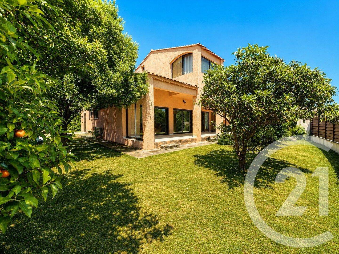Maison 5 pièces 127 m² · à Bormes-les-Mimosas · 127 m² · 750 000 €