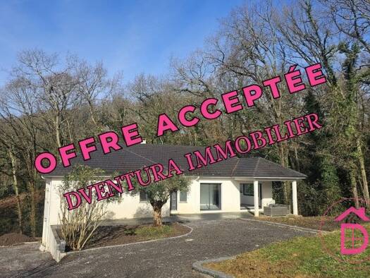 Maison à vendre 399 900 € 7 pièces 4 chambres 195 m² 2 248 m² de terrain Serres-Castet 64121