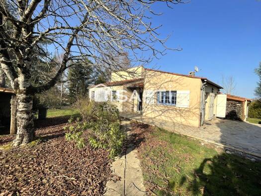 Maison à vendre 248 000 € 6 pièces 4 chambres 153 m² 3 900 m² de terrain Saint-Hilaire-Bonneval 87260