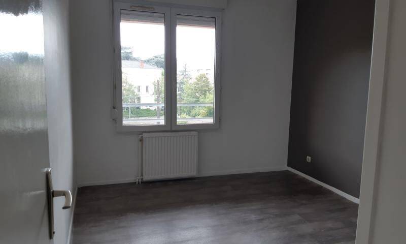 Appartement 3 pièces 75 m² · à Saint-Chamond · 75 m² · 659 €