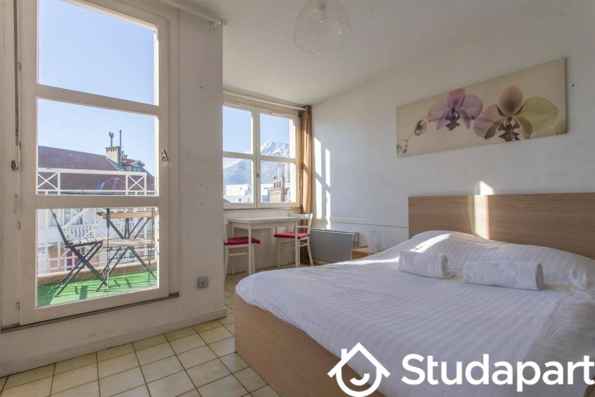 Appartement 1 pièce 21 m² · à Grenoble · 21 m² · 709 €