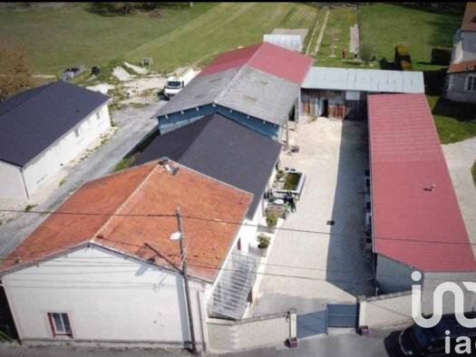 Maison à vendre 319 000 € 5 pièces 5 chambres 240 m² 1 850 m² de terrain Saint-Quentin-sur-Coole 51240