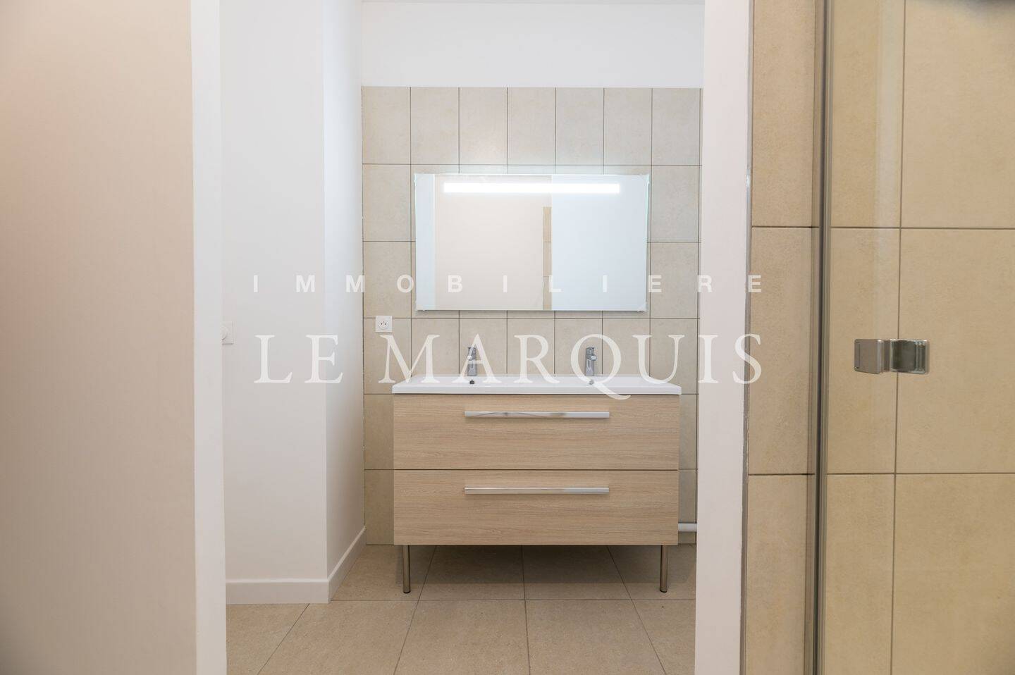 Appartement 3 pièces 80 m² · à Marseille 1er Arrondissement · 80,1 m² · 335 000 €