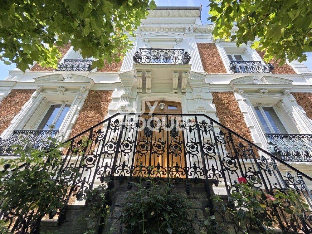 Maison 8 pièces 189 m² · à Rosny-sous-Bois · 189 m² · 738 500 €